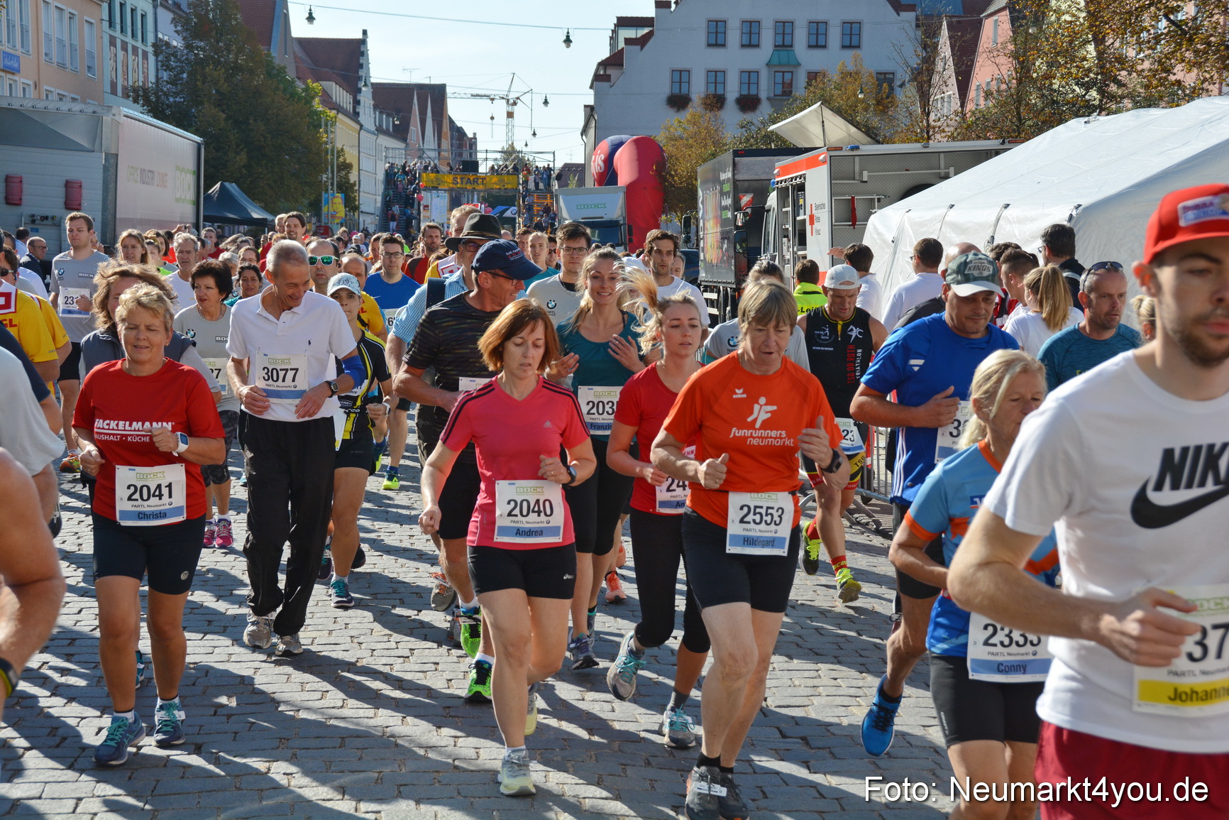 Unterer Markt Stadtlauf Neumarkt 2018 0139